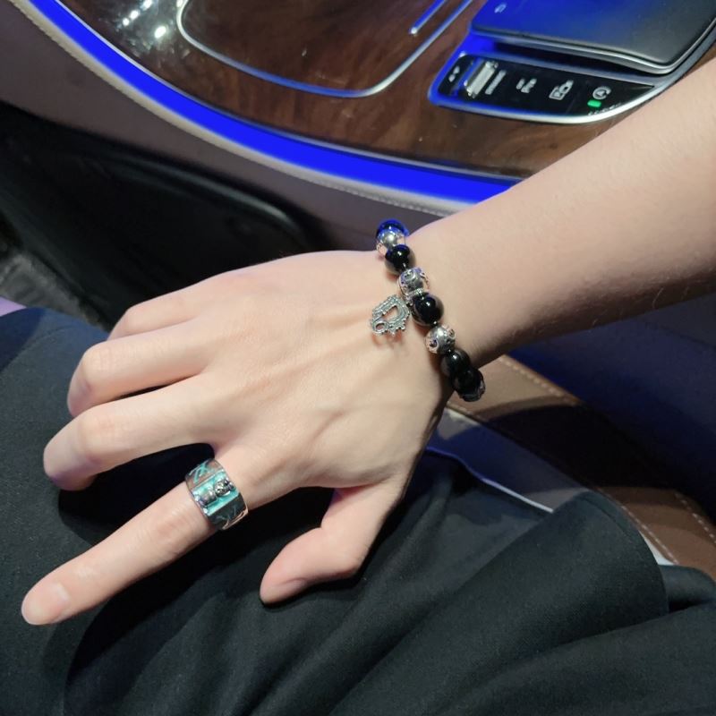 chr1st1an D10r bracelets